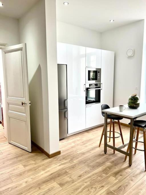 Апартаменты Cosy T3 Centre Reims/Pkg Prive Экстерьер фото